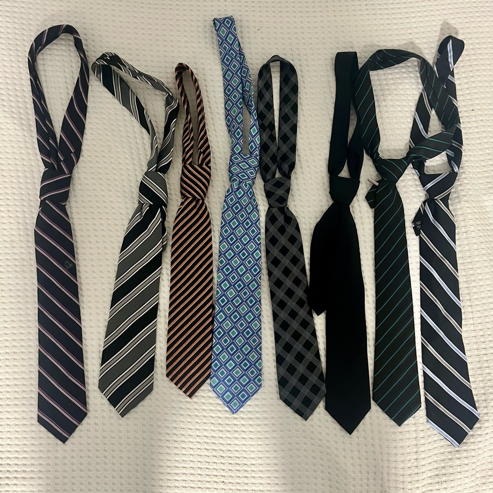 8 Elegant Men's Tie set Striped and Patterned